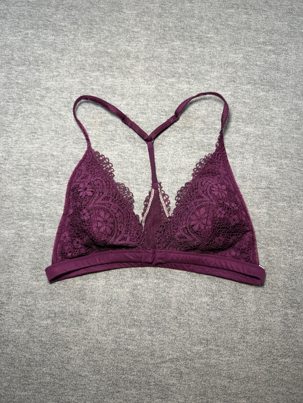 Victoria’s Secret Lace Racerback Bralette Small Plum Wireless Unlined Bra